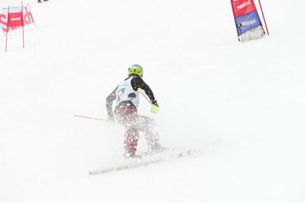 عکاسی از مسابقه خیریه اسکی اتاق بازرگانی ایران و سوئیس