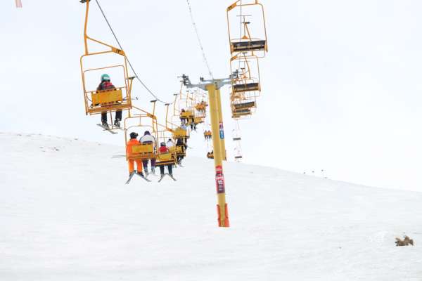 عکاسی از مسابقه خیریه اسکی اتاق بازرگانی ایران و سوئیس