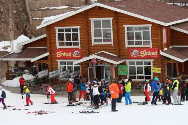 عکاسی از مسابقه خیریه اسکی اتاق بازرگانی ایران و سوئیس