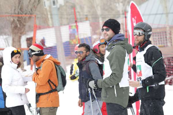عکاسی از مسابقه خیریه اسکی اتاق بازرگانی ایران و سوئیس